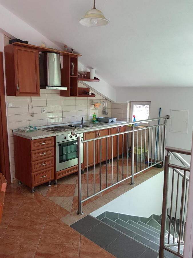 Monika Apartment Раб Екстериор снимка